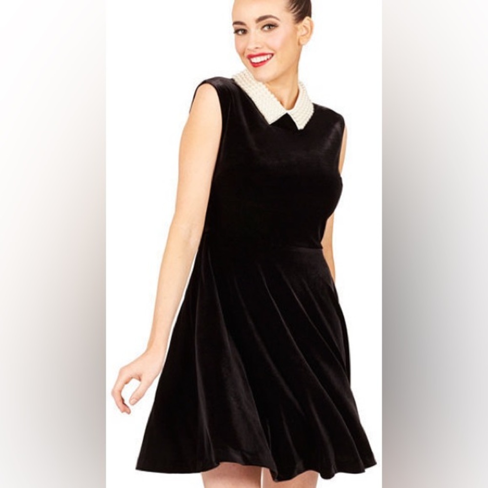 NWT Betsy Johnson Velvet A-Line Dress Pearl Collar 2